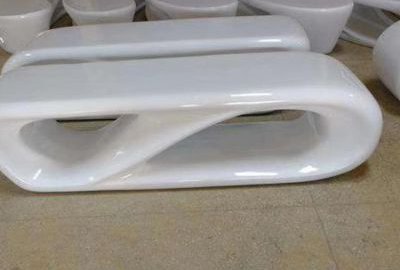 玻璃鋼異形坐凳，商超美陳椅凳定制